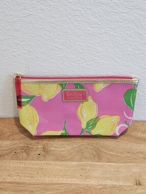 Lilly Pulitzer x Estée Lauder Pink Lemon Makeup Bag Pouch, GUC